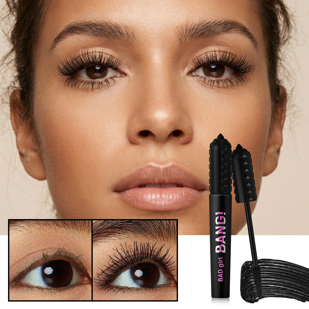 BAD girl BANG! Volumgivende mascara – Langvarig, vannfast, smussavvisende