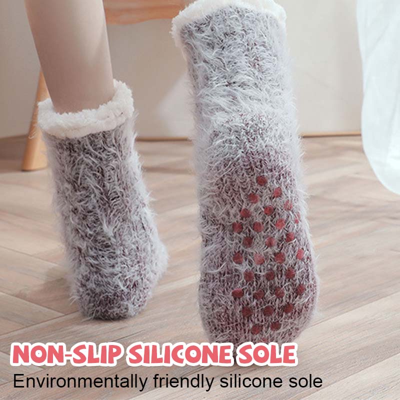 Fluffy koselige sokker - varme fra topp til tå! ✨