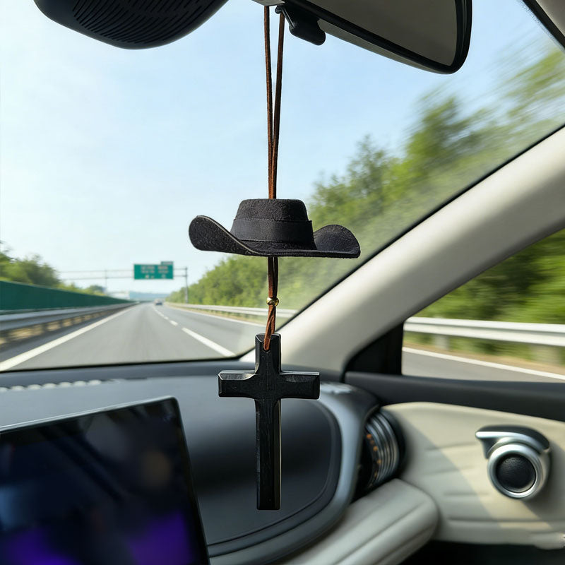 🤠 Cowboyhatt og korsanheng | En tur med stil og tro 🚗✨