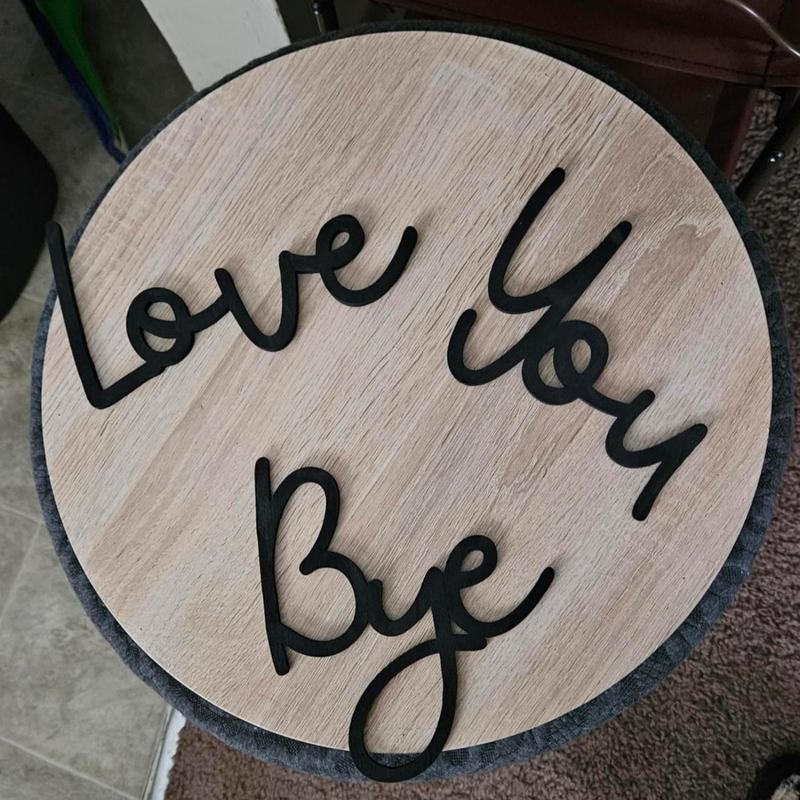 "Love you Bye" ✨Dekorativt veggskilt i tre – uten å skade veggen