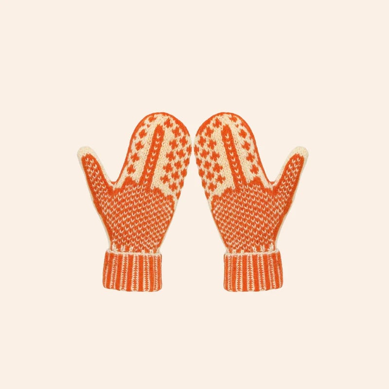 🔥SISTE DAG 49 % RABATT – 🎅🧤✨ Nordiske strikkede hansker med skjult pixel-langfinger – retrostil og rebellisk humor! ✨❄️